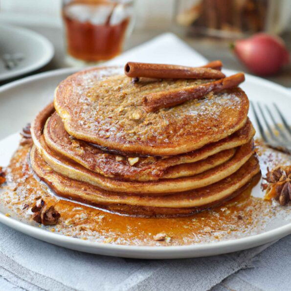 cinnamon crunch pancakes